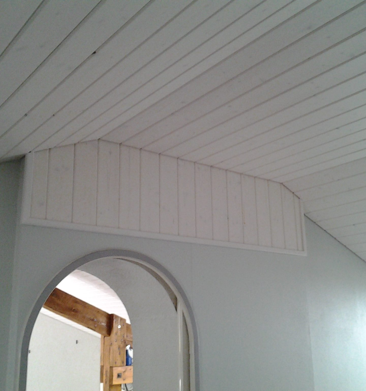 PlafondEnLames-rotated